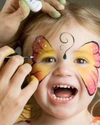 Specialty-face-painter-party