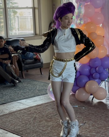 Hire or Rent a K-Pop Rumi